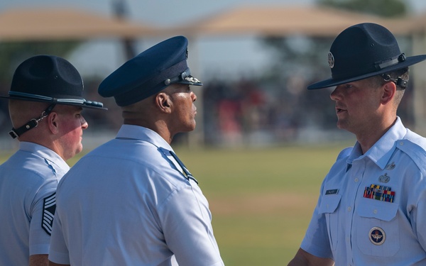 BMT recognized WW II Veterans