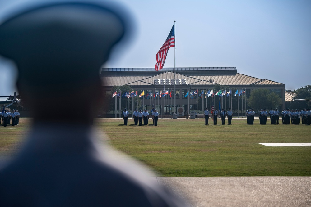 BMT recognized WW II Veterans