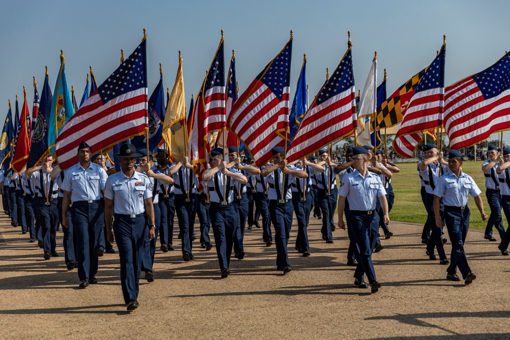 BMT recognized WW II Veterans