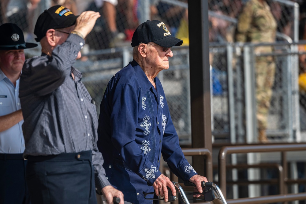 BMT recognized WW II Veterans