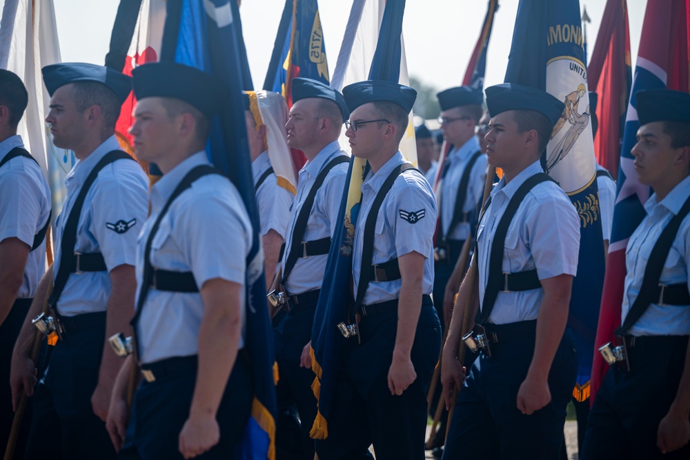 BMT recognized WW II Veterans