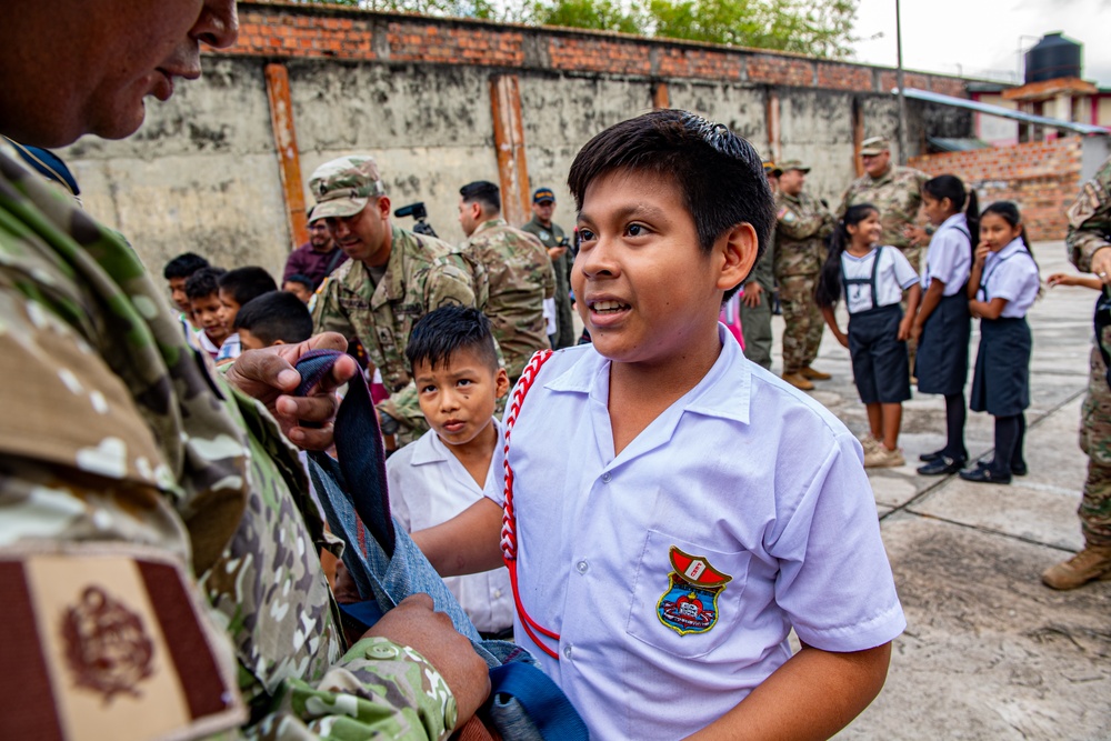 CJTF-RS24 leadership visits Iquitos school, hospital