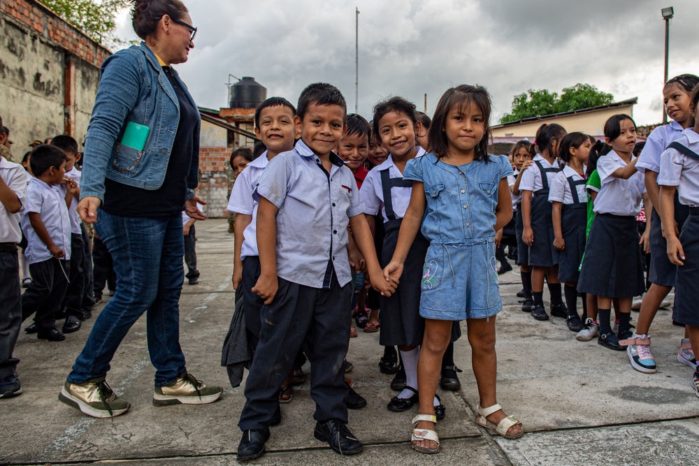 CJTF-RS24 leadership visits Iquitos school, hospital