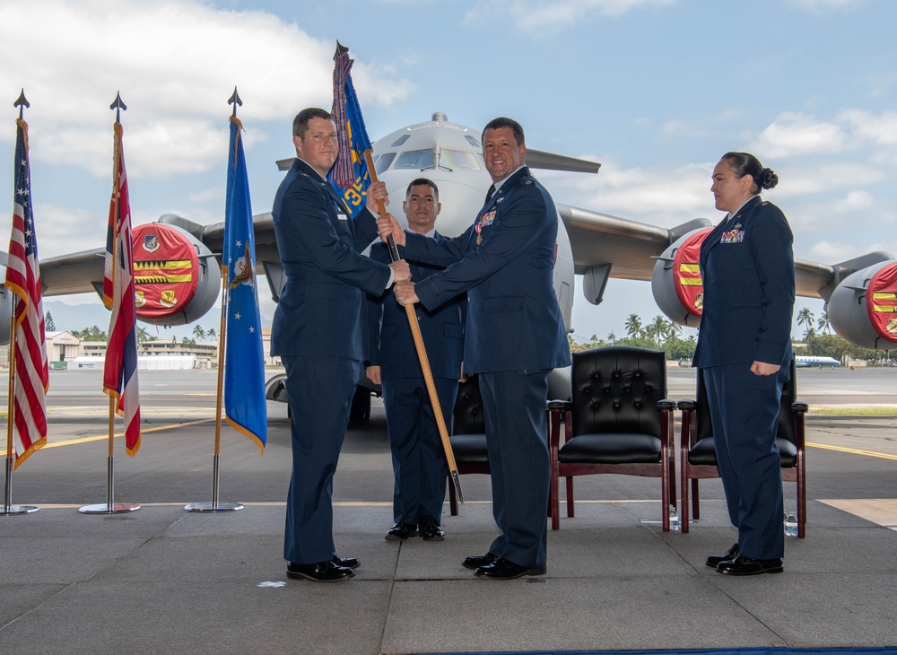 735 Air Mobility Squadron welcomes in-incoming commander at Change of Command ceremony