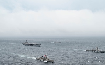 George Washington Participates in Bilateral Exercises with Chile
