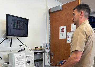 Navy Medicine senior leaders visit Duke University to promote health care scholarships and career opportunities