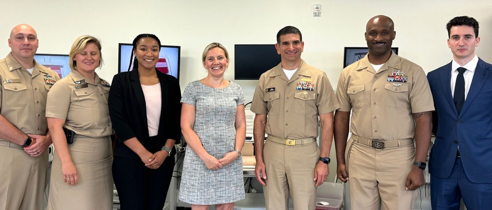 Navy Medicine senior leaders visit Duke University to promote health care scholarships and career opportunities