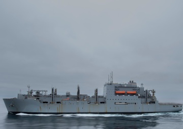 Abraham Lincoln conducts an ammunition handling evolution