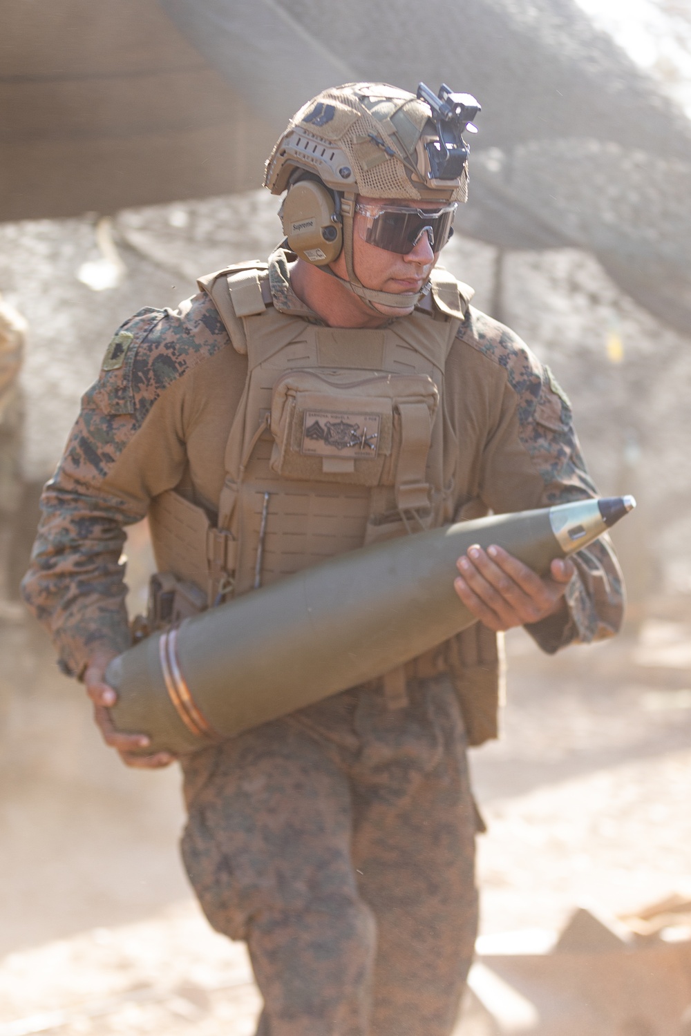 MRF-D 24.3: U.S. Marines, Australian Soldiers fire M777A2 howitzers during Thunder Walk 24