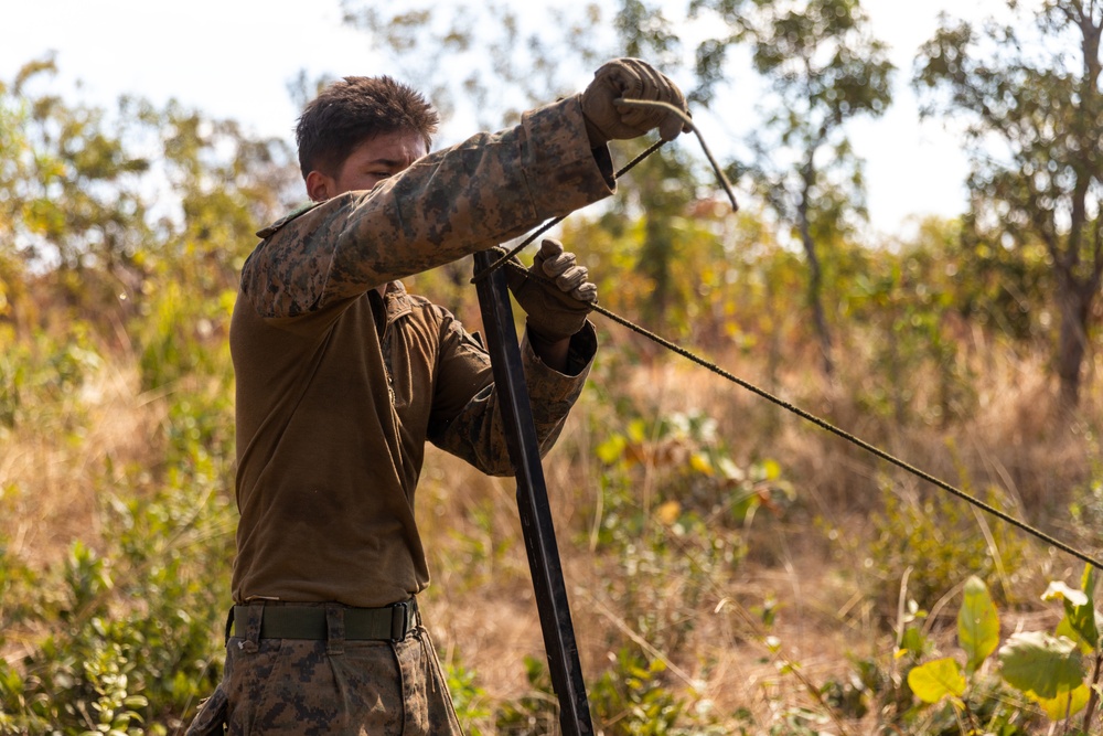 MRF-D 24.3: U.S. Marines, Australian Army move gun positions during Thunder Walk 24