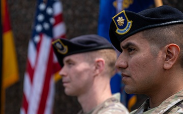 Maj. Aguilar replaces Lt. Col. Gilliam as 569th USFPS commander