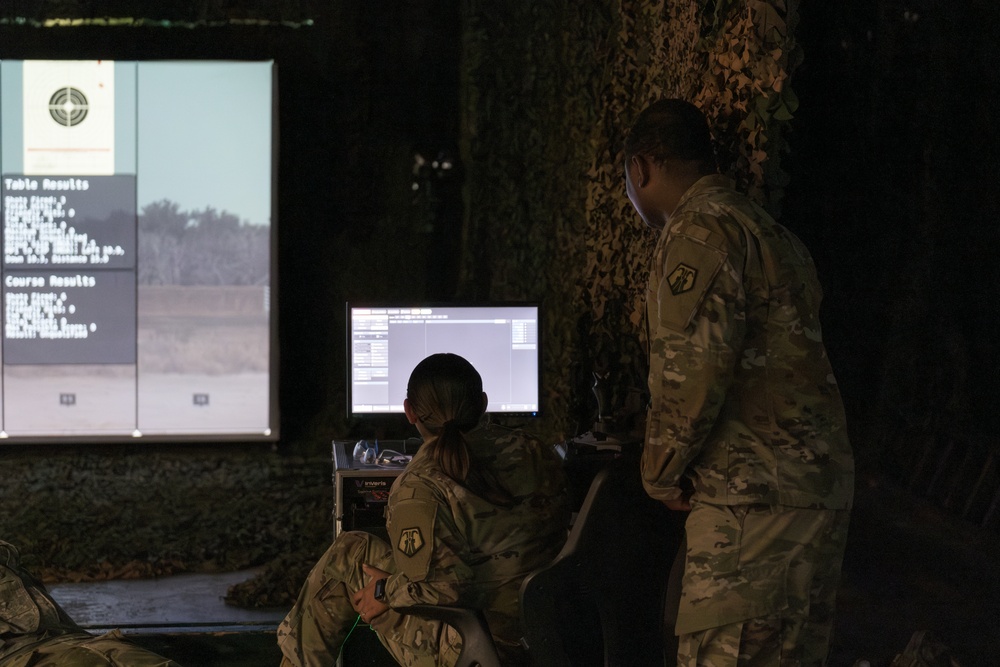 U.S. Army Reserve Soldiers Simulate Weapons Training