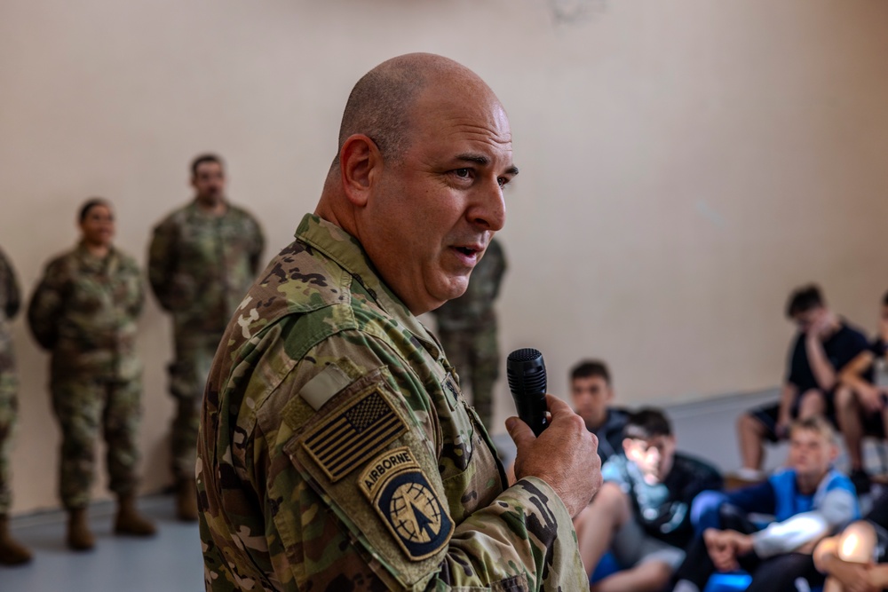 V Corps &amp; USAG Poland Soldiers Visit Poznan Sports School