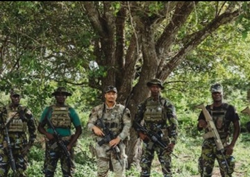 Manda Bay, Kenya (MBK)-US Army and Kenyan Marines Conduct Joint Patrol