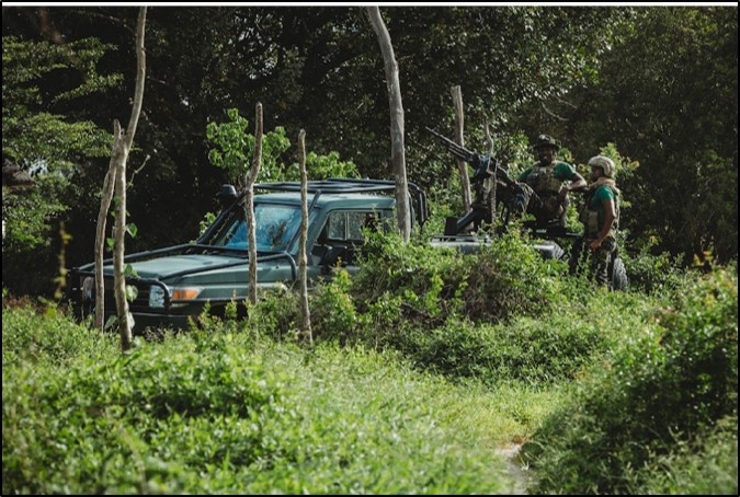 Manda Bay, Kenya (MBK)-US Army and Kenyan Marines Conduct Joint Patrol