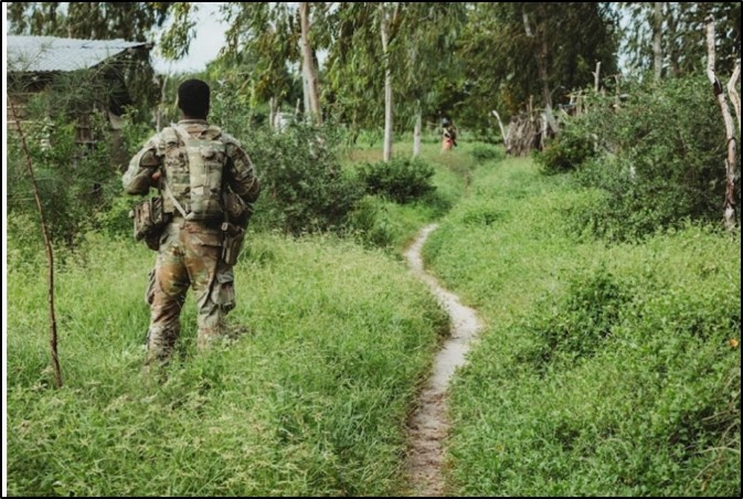 Manda Bay, Kenya (MBK)-US Army and Kenyan Marines Conduct Joint Patrol