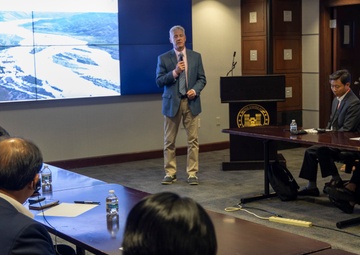 USACE hosts Vietnamese Delegation