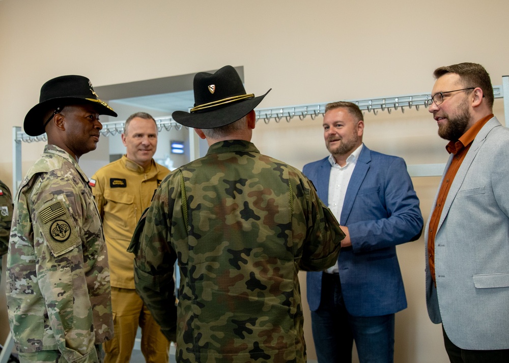 1st Cavalry Division Hosts Polish Local and Military Leaders