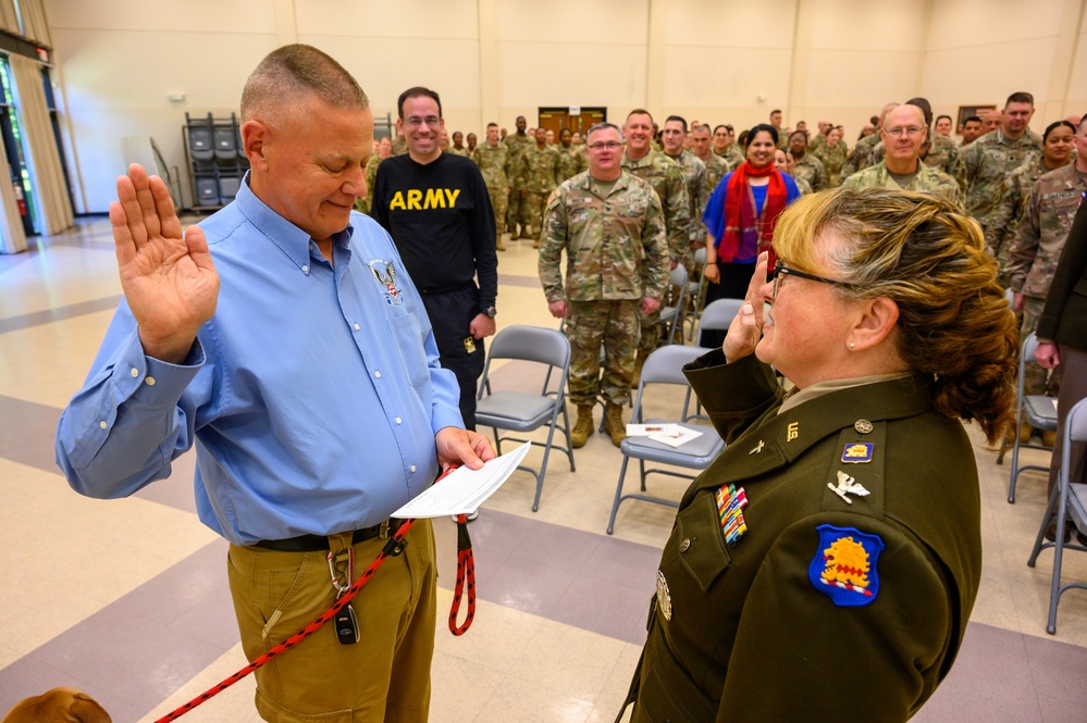 Chaplain Simon promoted to colonel