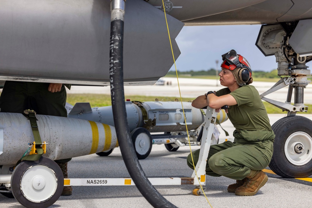 Unleashing Fury: VMFA-121 conduct ordnance operations in Guam