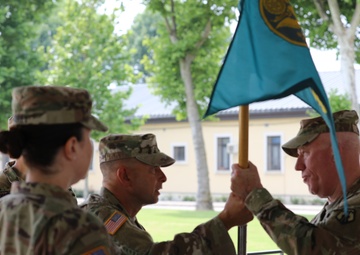 2500th Digital Liason Detachment Conducts Change of Command