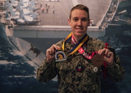 Recruit Division Commander Completes Marathon