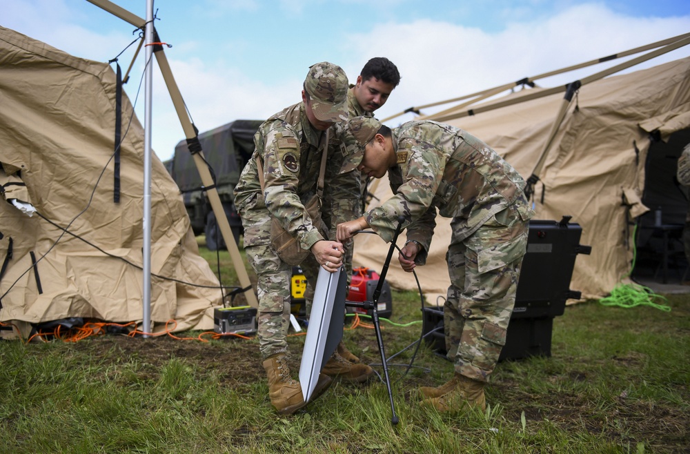 194th Communications Squadron hosts Catastrophic Communications Challenge