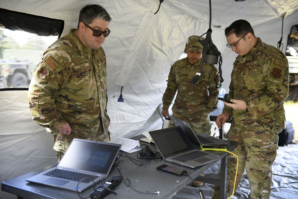 194th Communications Squadron hosts Catastrophic Communications Challenge