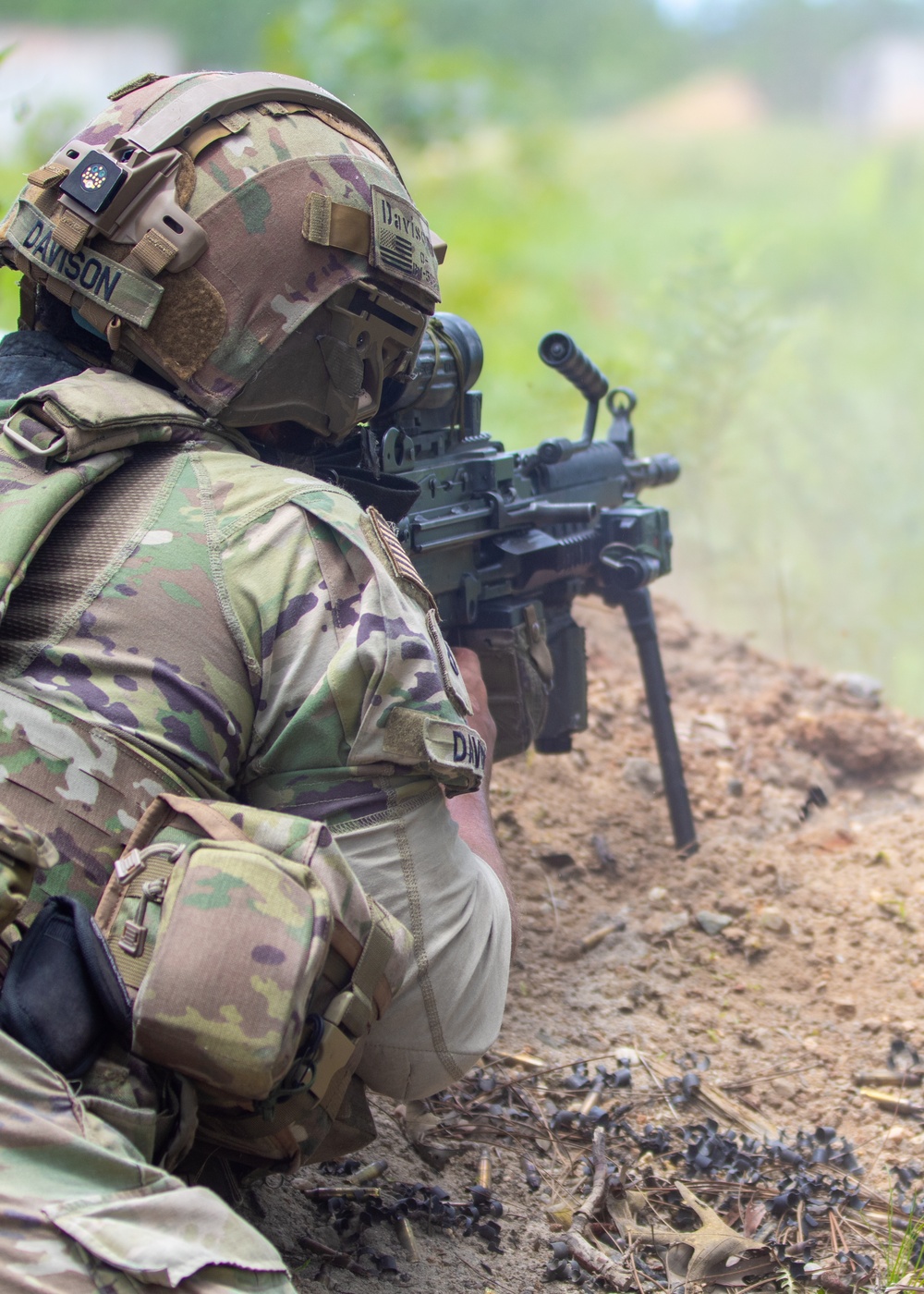 1-508 PIR 82nd ABN DIV complete day, night live-fire exercises