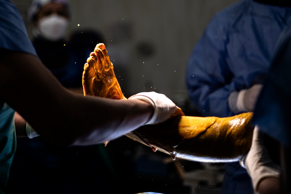 USAF medical team provides healthcare to Peruvian patients