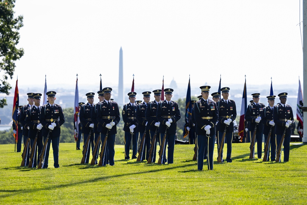 U.S. Army Soldiers support Army Full Honor Arrival ceremony in honor of the Chief of Staff of the Army (Spain)