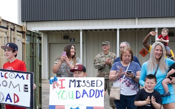 1st TSC Soldiers return after 6-month deployment to the Middle East