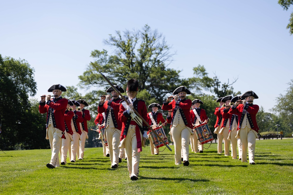 U.S. Army Soldiers support Army Full Honor Arrival ceremony in honor of the Chief of Staff of the Army (Spain)
