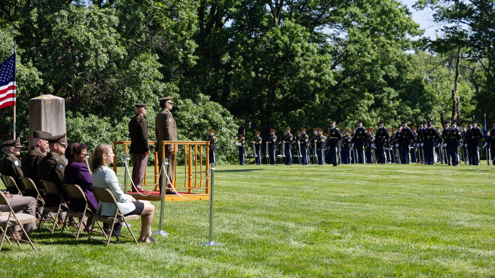 U.S. Army Soldiers support Army Full Honor Arrival ceremony in honor of the Chief of Staff of the Army (Spain)