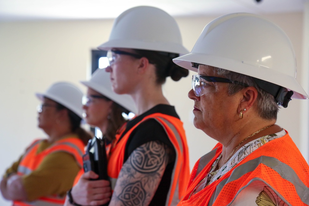 Marine Corps Senior Leaders and Spouses Visit Child Development Center on MCAS New River