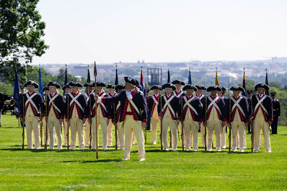 U.S. Army Soldiers support Army Full Honor Arrival ceremony in honor of the Chief of Staff of the Army (Spain)