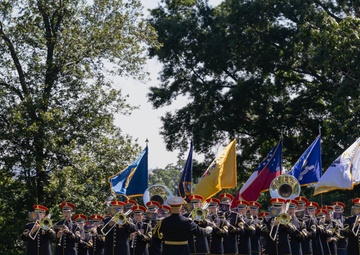 U.S. Army Soldiers support Army Full Honor Arrival ceremony in honor of the Chief of Staff of the Army (Spain)