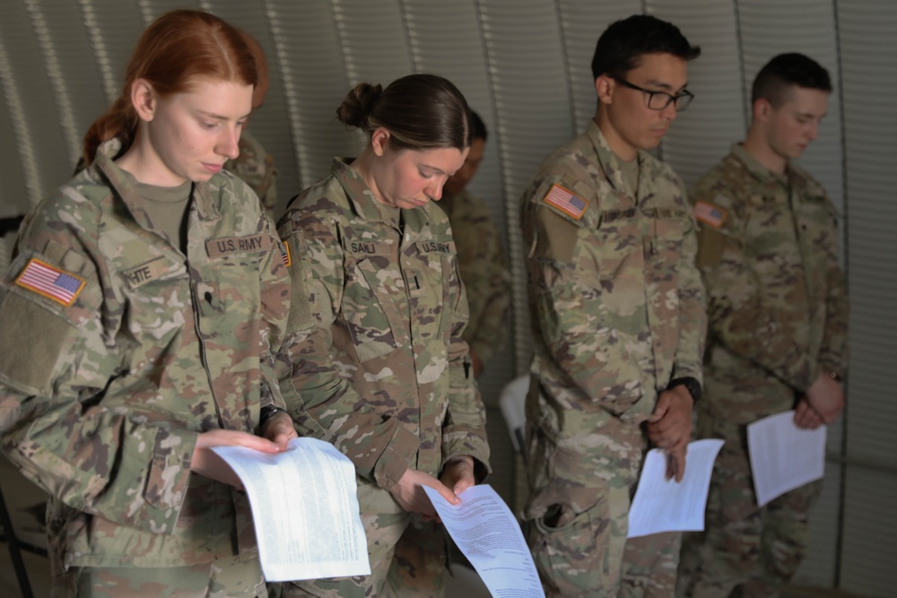 Soldiers Praying