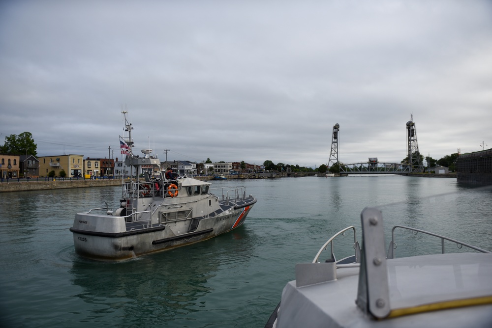 DVIDS - Images - Coast Guardsmen transit final 47-foot Motor Lifeboats ...