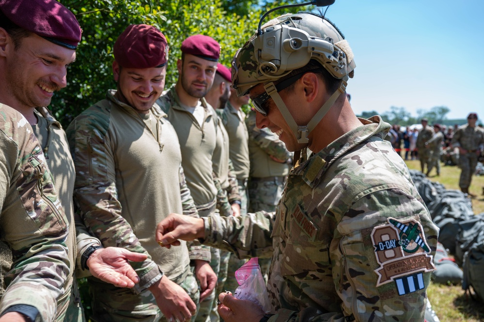 DVIDS - Images - D-Day 80 Paratroopers coming in hot [Image 9 of 12]