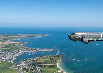 C-47’s reclaim skies over Normandy during 80th Anniversary of D-Day