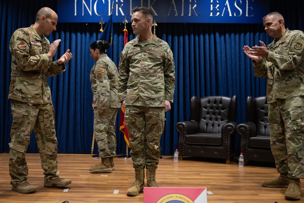 39th WSSG hosts a change of command