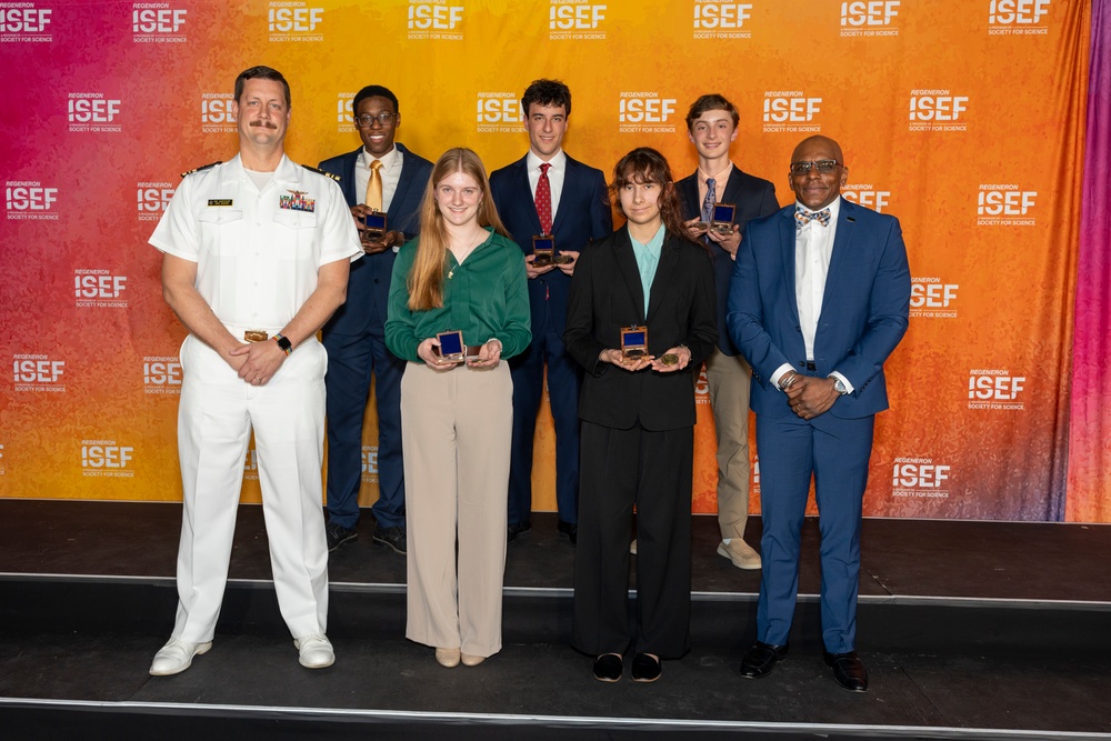 Bright Minds: Students Win CNR Scholarship Awards at International Science Fair