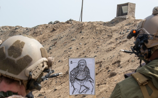 U.S. Marines train using Peruvian Uzi submachine gun during Resolute Sentinel 24