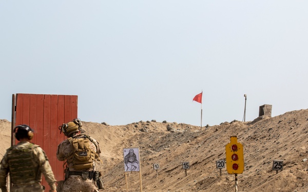 U.S. Marines train using Peruvian Uzi submachine gun during Resolute Sentinel 24