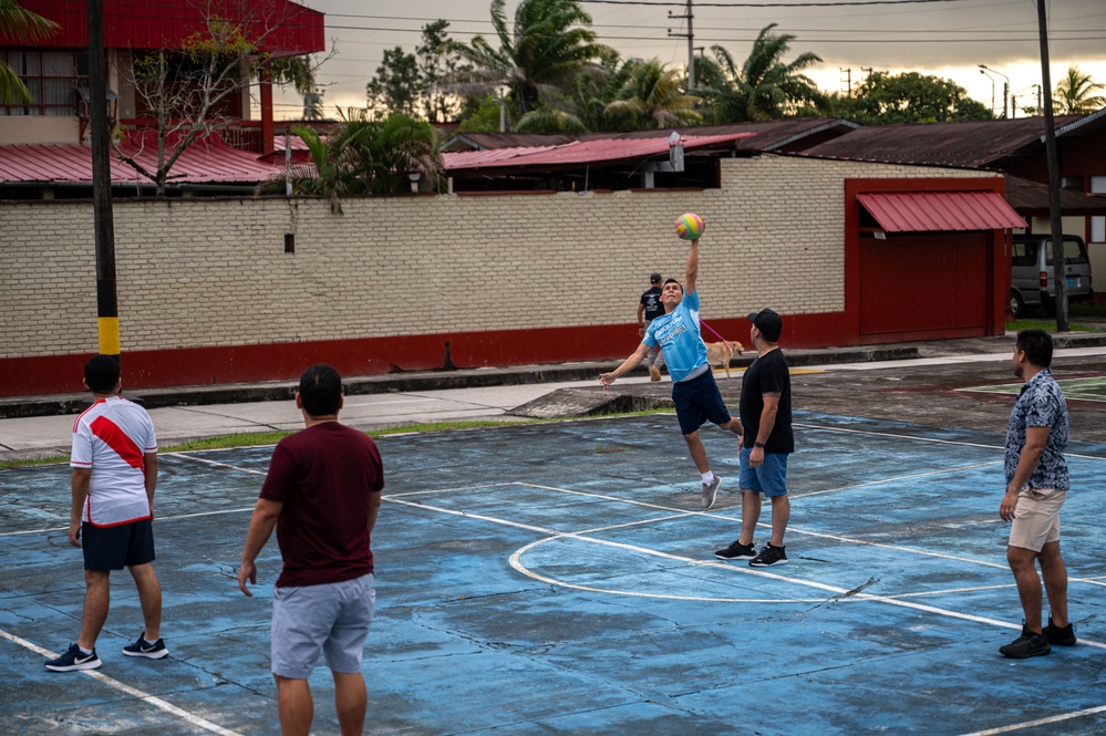 U.S. and Peruvian Air Force build camaraderie through sports