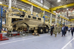 LEAD briefs AMC leader on OIB modernization implementation