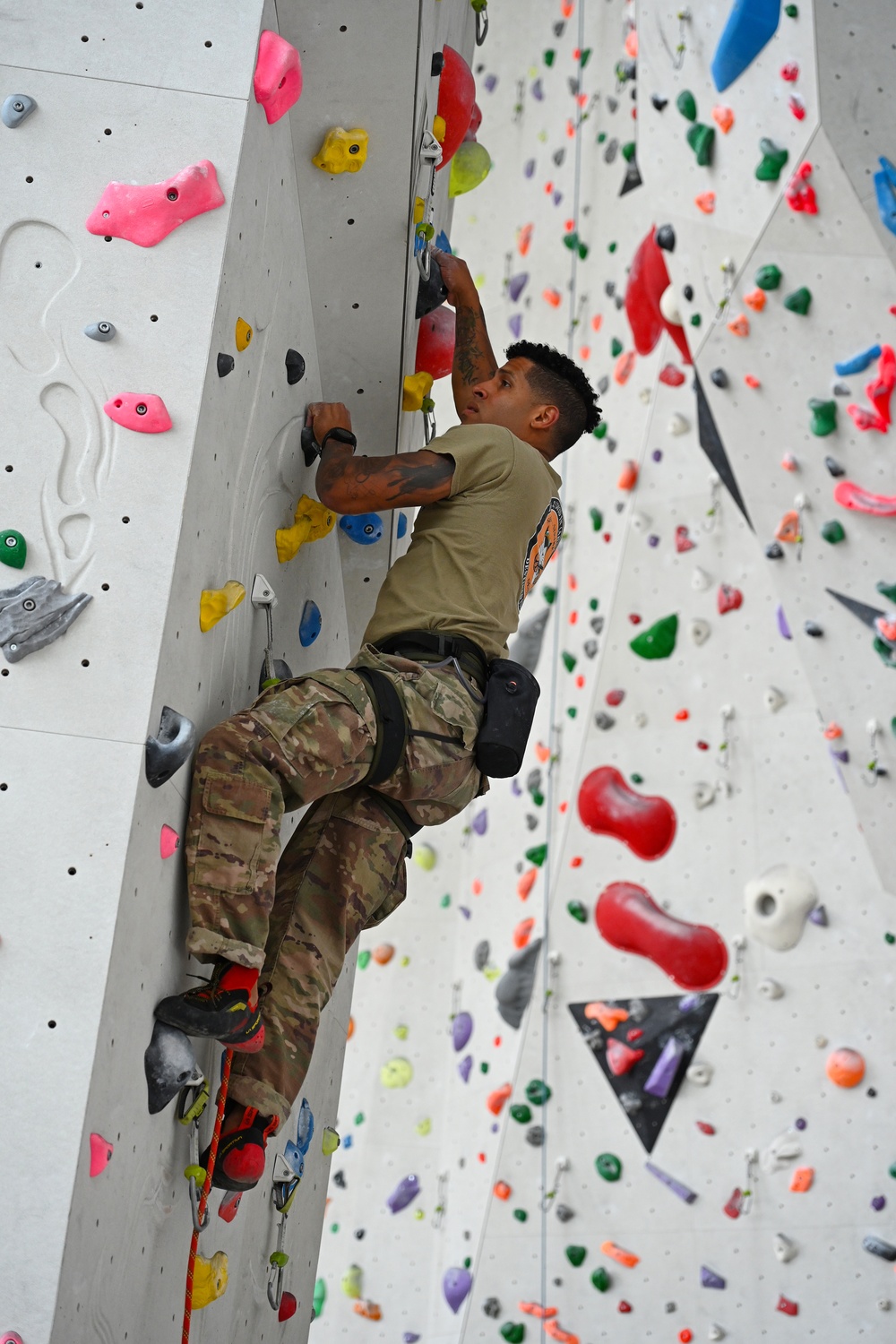 DVIDS - Images - Basic Climbing Course [Image 1 of 20]