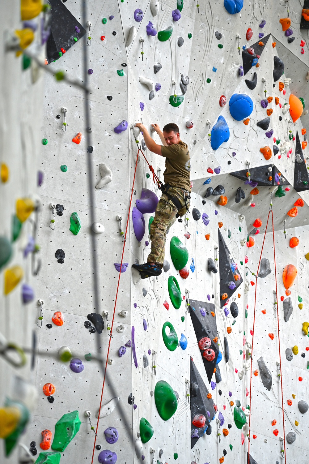 DVIDS - Images - Basic Climbing Course [Image 15 of 20]