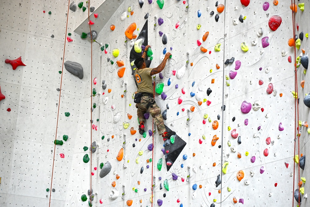 Basic Climbing Course